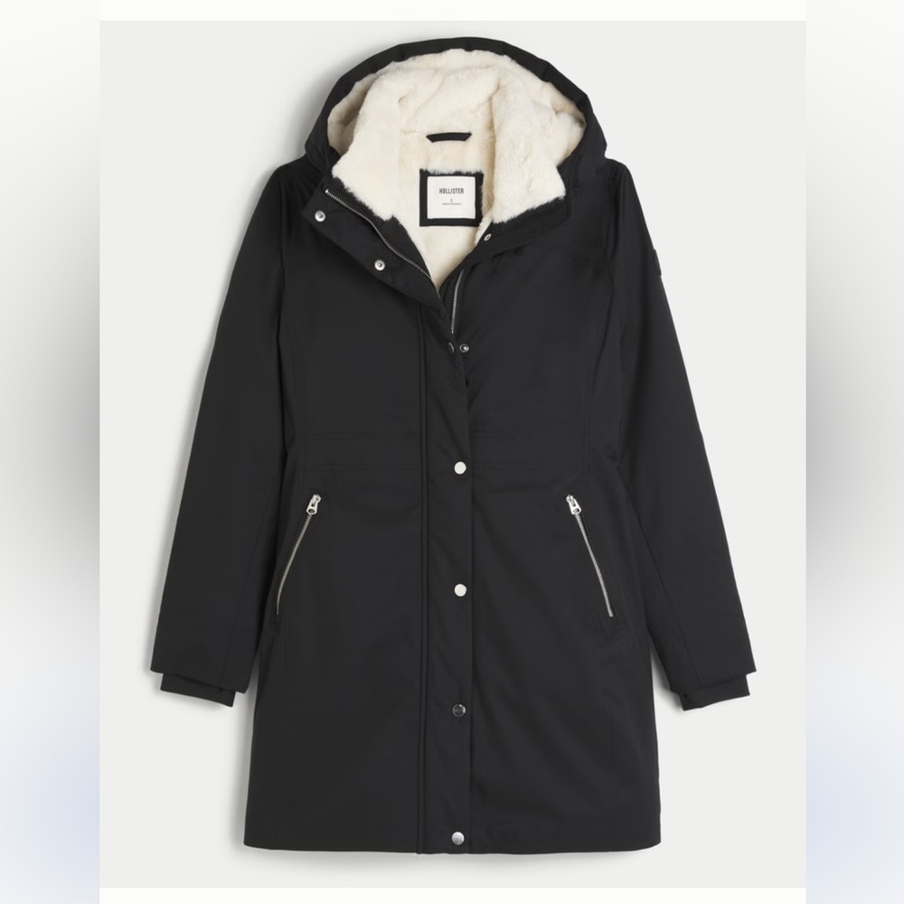 NEW WITH TAGS HOLLISTER COAT faux fur lined